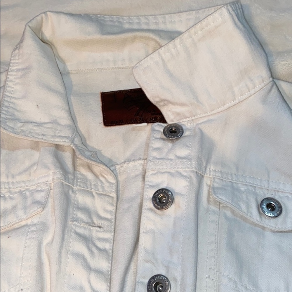 Jean jacket - Picture 3 of 3